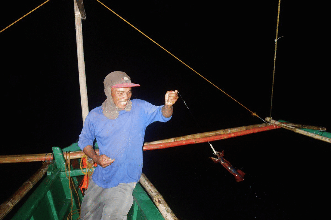 Nighttime fishing and testing with a Filipino fisherman